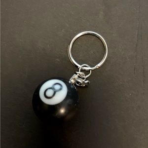 Eight ball keychain